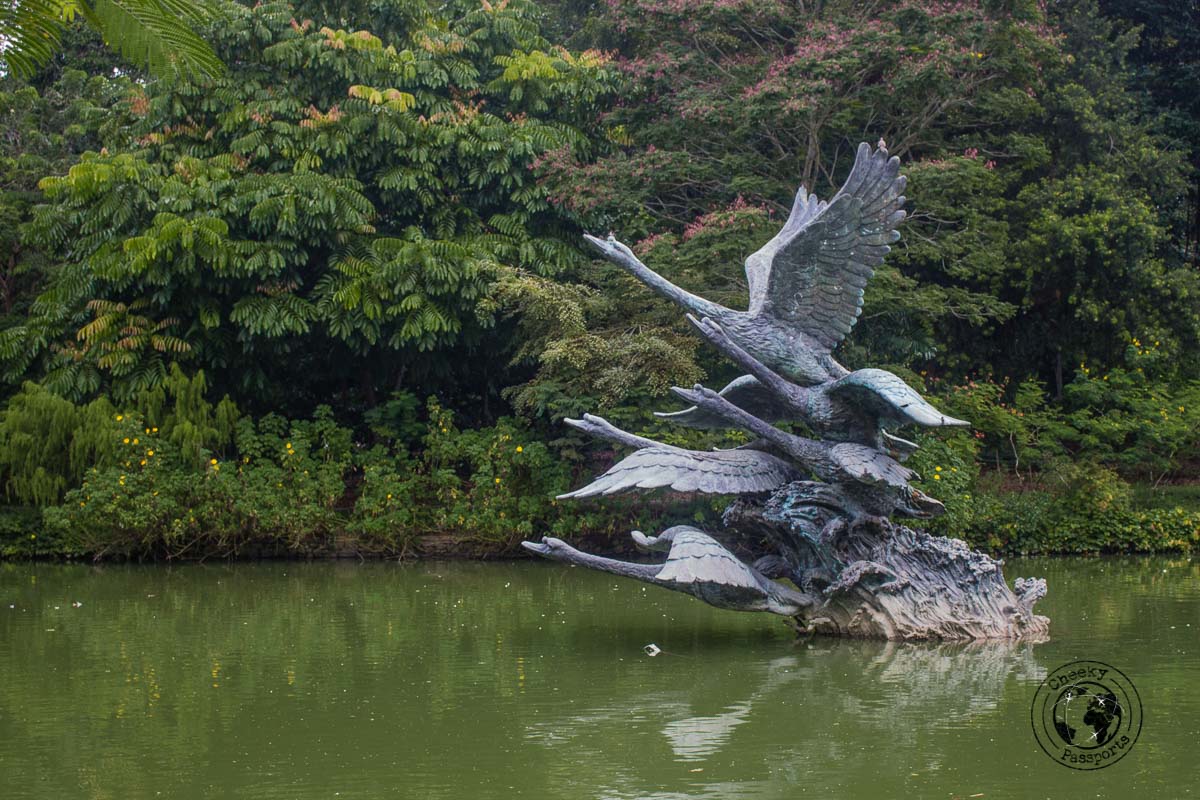 Botanic GArden Statue - 3 days in Singapore