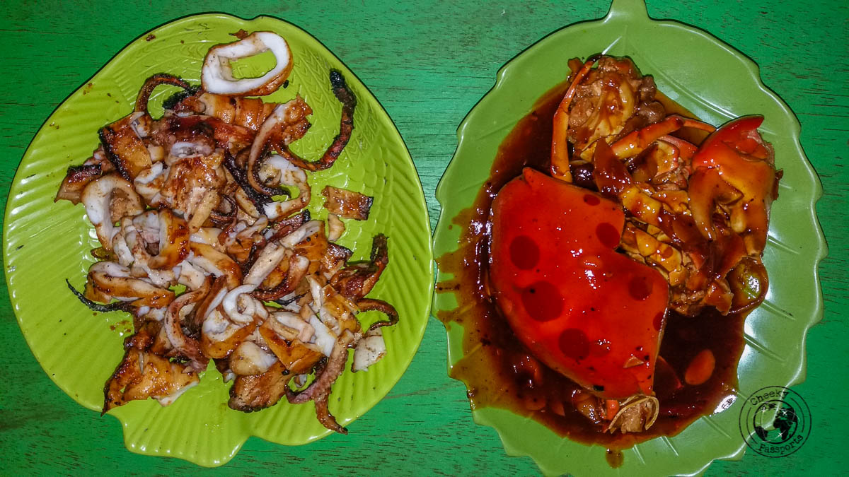 Calamari and crab meal - All about travelling in Karimunjawa