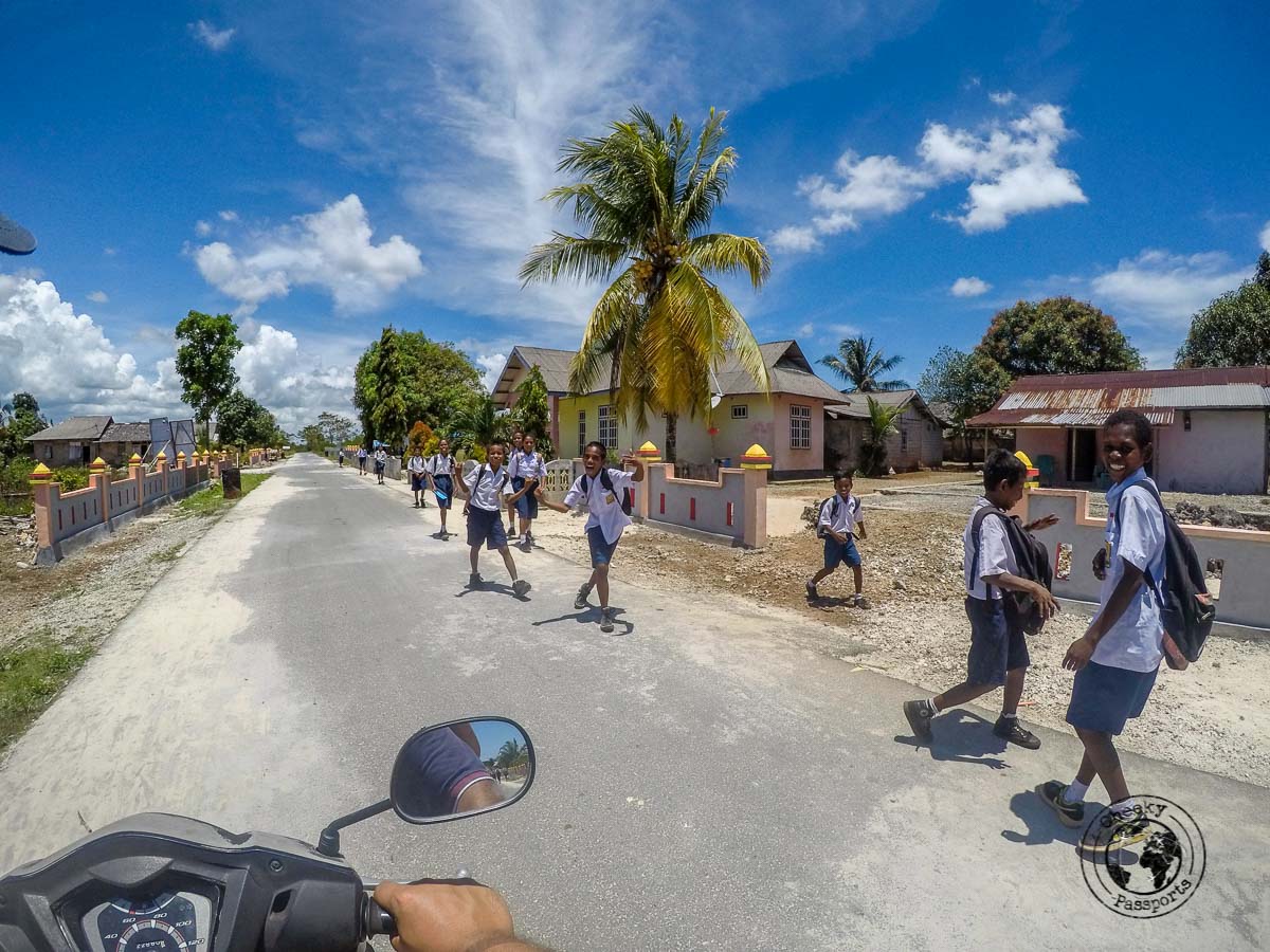 Exploring the Kei islands on a scooter