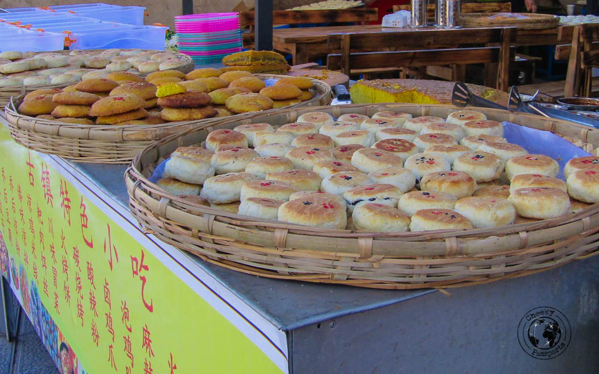 Flower cakes (rose petal) - Lijiang attractions, Yunnan, China