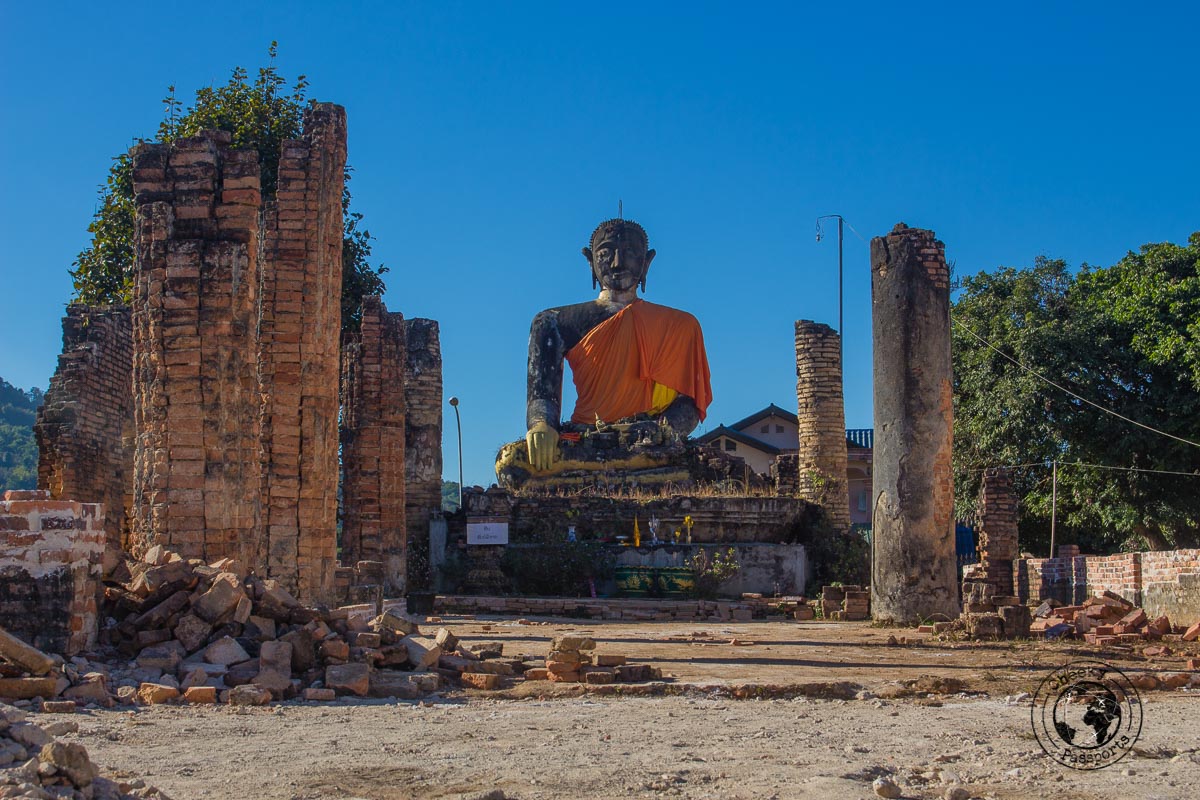 Wat Piawat and its seated buddha - How to visit the Plain of Jars from Luang Prabang