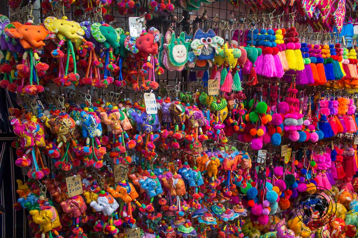 Buying all your wears at the Chatuchak Market in Bangkok