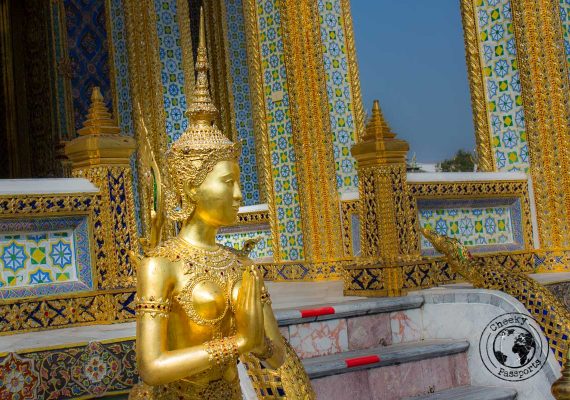 One of the many golden statues adorning the Golden Temple