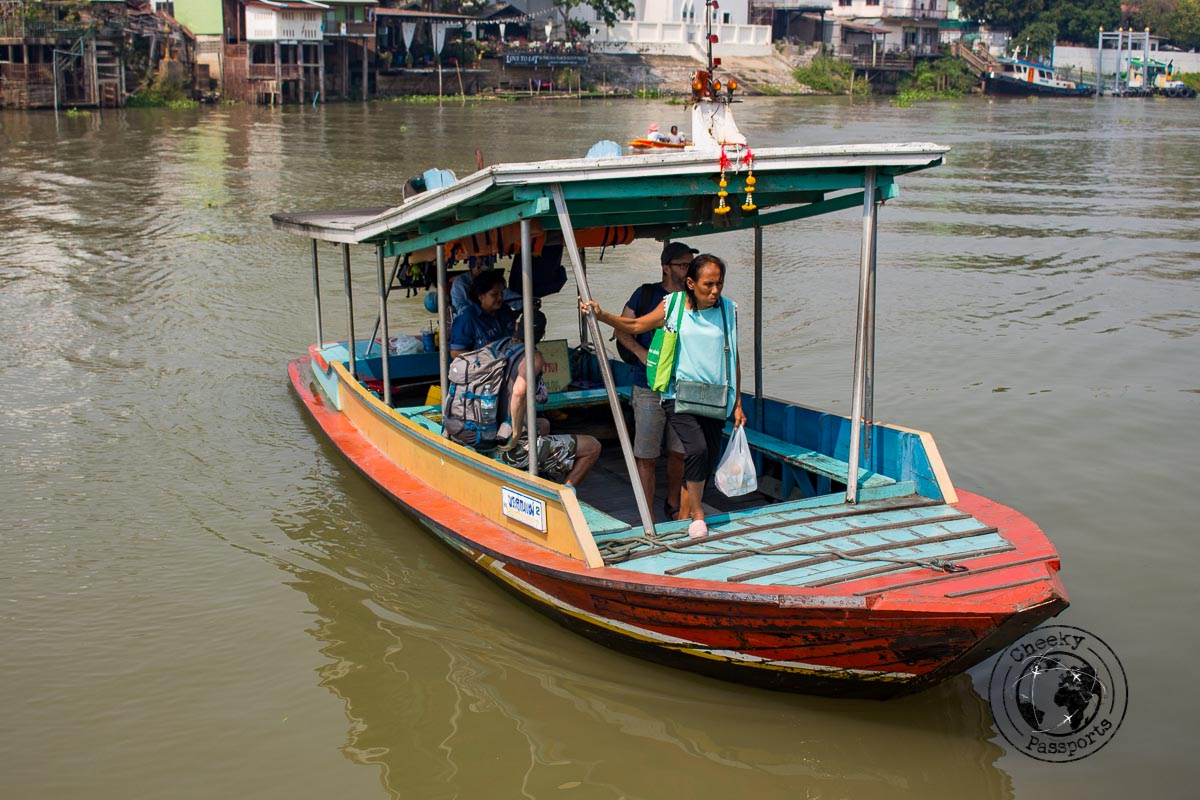 The ferry boat to ayutthaya