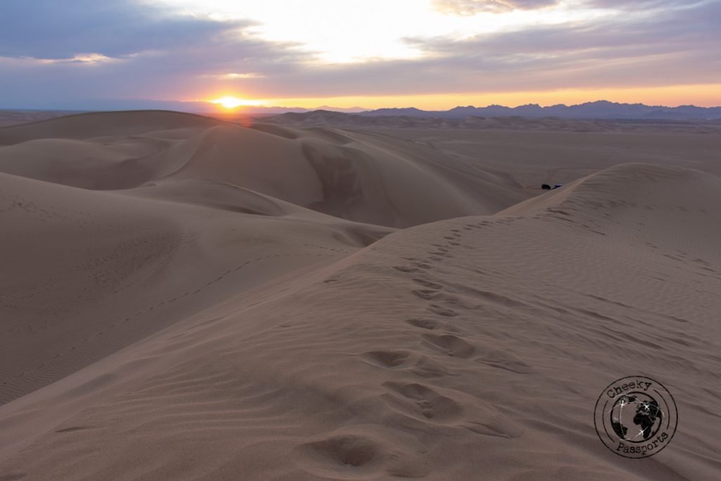 sunset at the Varzaneh desert on your iran itinerary