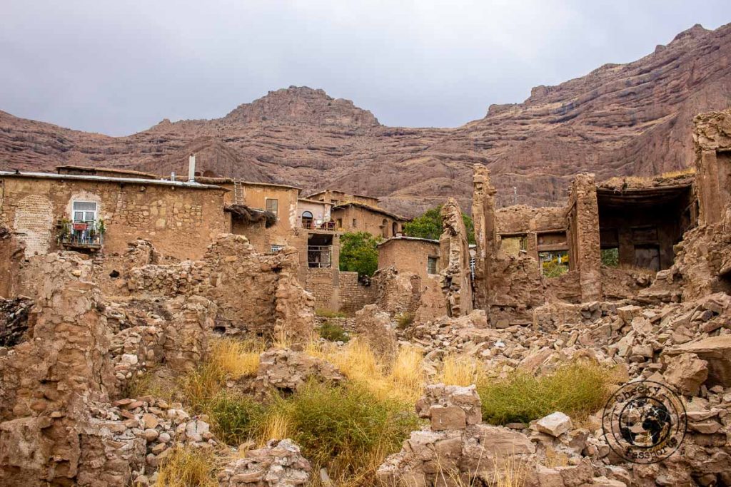 Some of the ruined buildings in Ghalat, Iran